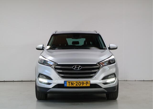 Hyundai TUCSON 1.6 GDi i-Motion | Camera | Trekhaak | Keyless | Stoelen+Bank verwarmd |