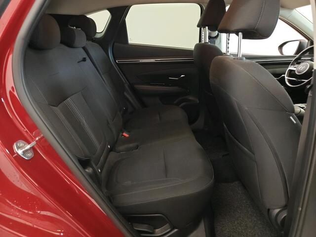 Hyundai TUCSON 1.6 T-GDI PHEV COMFORT SMART 4WD (88% SOH) I AUTOMAAT I P-CAMERA I CLIMATE CONTROL I APPLE CARPLAY