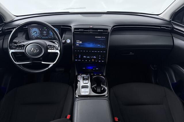 Hyundai TUCSON 1.6 T-GDI PHEV Comfort 4WD (NAVIGATIE, STOELVERWARMING, CAMERA, 1e EIGENAAR, GOED ONDERHOUDEN)