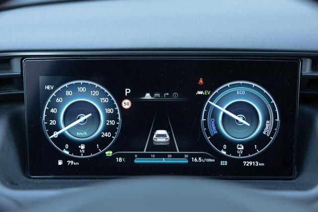 Hyundai TUCSON 1.6 T-GDI PHEV N Line 4WD | Plug-in Hybrid | Two-Tone | 360 Graden Camera | Krell Audio | Keyless Entry | Elektrische Achterklep | Elektrisch Verstelbare Voorstoelen | Stoelventilatie | Stoelverwarming voor en achter | Cruise Control Adaptief | Dodehoekdetectie | Navigatie | Apple Carplay | Android Auto | Lichtmetalen Velgen 19 inch