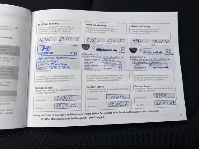 Hyundai TUCSON 1.6 T-GDI PHEV Comfort Smart 4WD / 1.350 kg Afn. trekhaak / Dealer Onderhouden / Fabrieksgarantie tot 6-2029 / Accu SoH 89% / Elektrische klep / Stuur- en stoelverwarming / Navi / Apple Carplay Android / 19" LM wielen /
