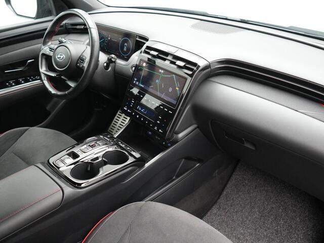 Hyundai TUCSON 1.6 T-GDI N Line 4WD PHEV 265pk Dealer O.H | Adaptive Cruise | Camera | Alcantara Sportstoelen & Stuur Verwarmd | Krell Audio | Apple Carplay | Keyless | Blis | 19"L.M | Navigatie | DAB | Plug In Hybrid |