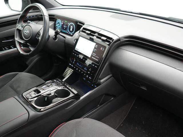 Hyundai TUCSON 1.6 T-GDI N Line 4WD PHEV 265PK Dealer O.H | Panodak | Trekhaak Afn. | Adaptive Cruise | 360 Camera | Alcantara Sportstoelen Memory & Ventilatie | Stoelen & Stuur Verwarmd | Krell Audio | Carplay | Blis | Keyless | Navigatie | DAB | 19"L.M | Plug In Hybrid
