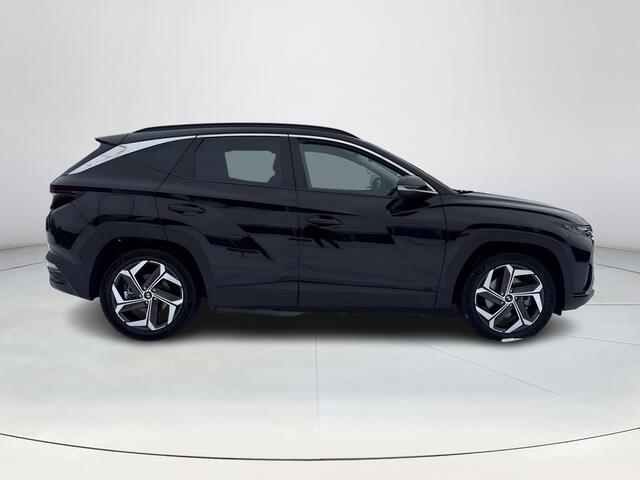 Hyundai TUCSON 1.6 T-GDI PHEV Comfort Smart 4WD | Trekhaak | Elektische achterklep | Apple carplay & Android Auto | Keyless entry & start | Stoel & Stuurverwarming | Rijklaarprijs!