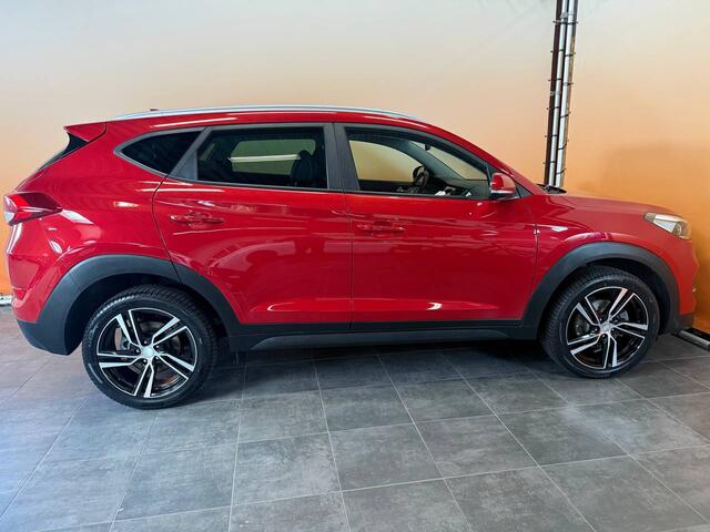 Hyundai TUCSON 1.6 GDi Anniversary Edition leer | navi | trekhaak | cruise control camera | 4x all season nieuw |