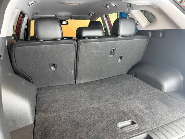 Hyundai TUCSON 1.6 GDi Anniversary Edition leer | navi | trekhaak | cruise control camera | 4x all season nieuw |