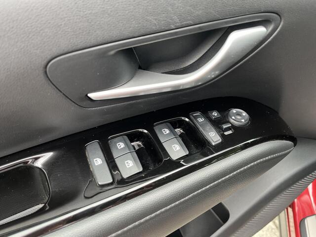 Hyundai TUCSON 1.6 T-GDI PHEV Premium Sky 4WD | Rijklaarprijs! | 3 jaar garantie | Panoramadak | Meest luxe uitvoering | Leer | 360 Camera |