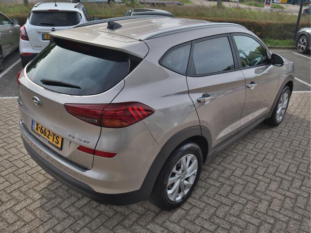 Hyundai TUCSON 1.6 GDi Comfort | Navigatie | Camera | ECC-Airco | All-Season banden | – foto 4