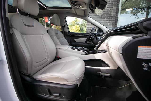 Hyundai TUCSON 1.6 T-GDI PHEV Premium Sky 4WD | Pano dak | Lederen | Adapt cruise |