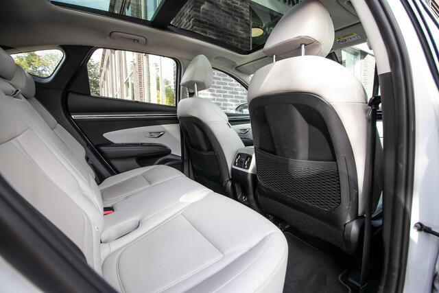 Hyundai TUCSON 1.6 T-GDI PHEV Premium Sky 4WD | Pano dak | Lederen | Adapt cruise |