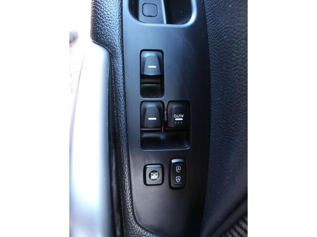 Hyundai VELOSTER 1.6 T GDI i-Catcher 204PK/Apple Carplay/Leder/Cruise Control/Stoelverwarming/Camera/Navi/18"LMV/(MET GARANTIE*