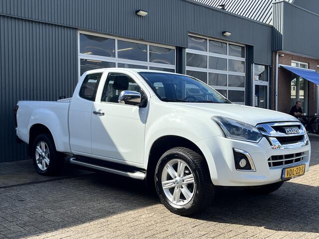 Isuzu D-MAX 1.9 Extended Cab X-Country 164PK 3500kg trekgwicht Airco Cruise controle Pick-up p-up Euro 6 Vierwielaandrijving Openlaadbak Gereedschapskist Camera Bpm vrij!!