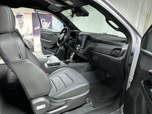 Isuzu D-MAX EV Extended Cab V-Cross 66.9 kWh Automaat | 3500KG Trekgewicht