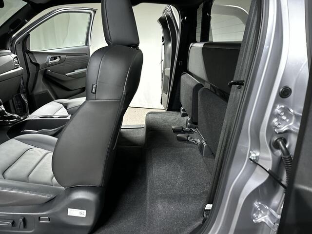 Isuzu D-MAX EV Extended Cab V-Cross 66.9 kWh Automaat | 3500KG Trekgewicht