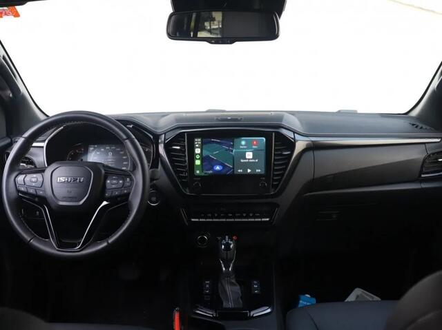 Isuzu D-MAX V-Cross MY25 Double Cab verlengd 5-persoons BPM vrij trekhaak 3500 Kg trekgewicht