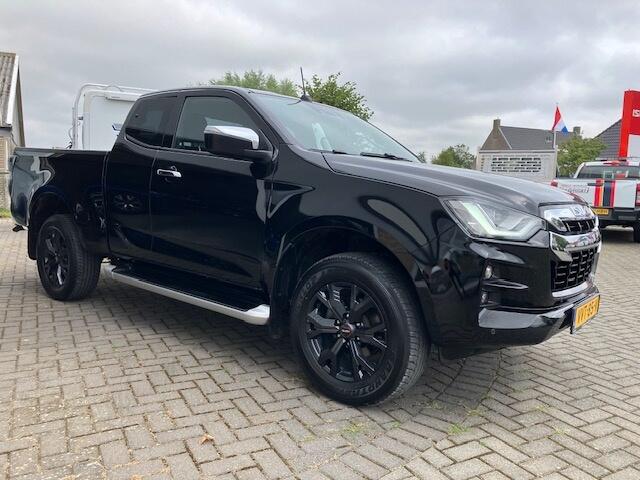 Isuzu D-MAX 1.9 Ext. Cab LSX
