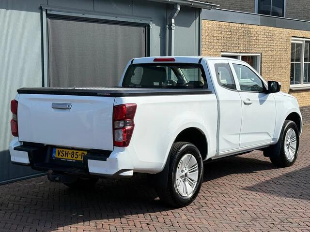 Isuzu D-MAX 1.9 Extended Cab LS 4WD 3500KG Trekgewicht Dealer Onderhouden 1e eigenaar – foto 2