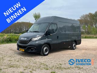 iveco-35s14--hi-matic--enkellucht