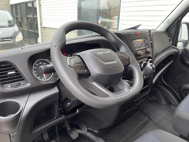 Iveco DAILY 35S16V 2.3 410 L4H2 DC 7 persoons / vaste prijs rijklaar ¤ 29.950 ex btw / lease vanaf ¤ 536 / mag 3500 kg trekken / climate control / euro 6 diesel / 270 graden achterdeuren !