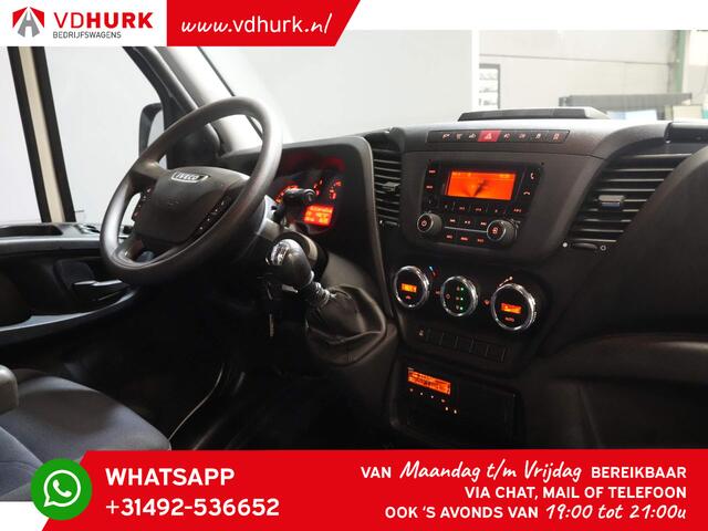Iveco DAILY 35C15 3.0 150 pk L3 Open Laadbak/ 3.5t Trekverm./ Tachograaf/ Gev.stoel/ Climate/ Cruise/ Trekhaak