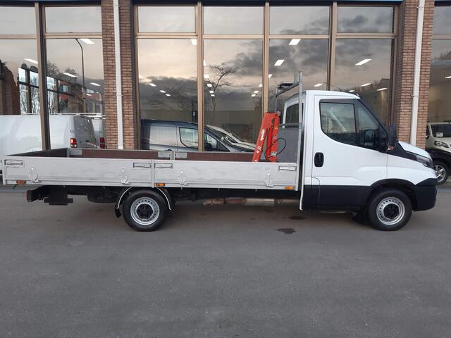 Iveco DAILY 35S14 - 136pk Airco Cruisecontrol Trekhaak 3500 Kg