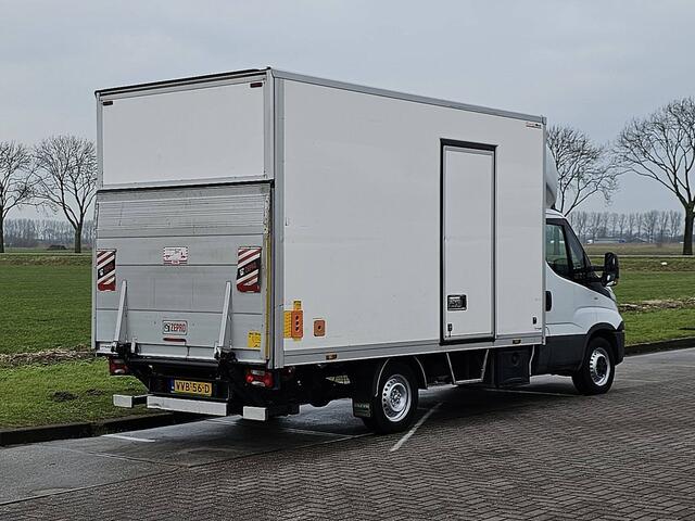 Iveco DAILY 35S14 2.3 375 Bakwagen + Laadklep + Zijdeur Dakspoiler Airco !