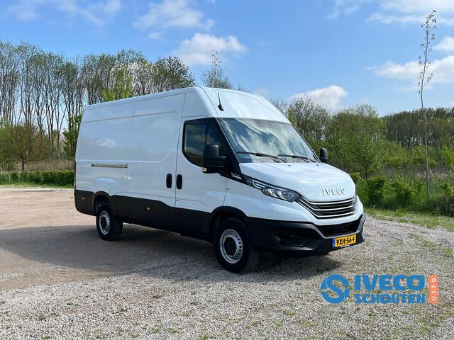 Iveco DAILY 35S14 | Origineel Nederlands | HI-Matic | AUR-Cam | Trekhaak | Direct leverbaar |