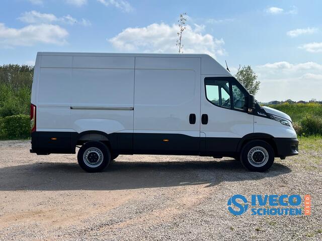 Iveco DAILY 35S14 | Origineel Nederlands | HI-Matic | AUR-Cam | Trekhaak | Direct leverbaar |