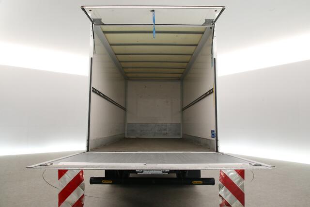 Iveco DAILY 35C16H 2.3 410 157PK Dubbellucht Laadklep Bakwagen Laadbak Airco PDC 3 Persoons