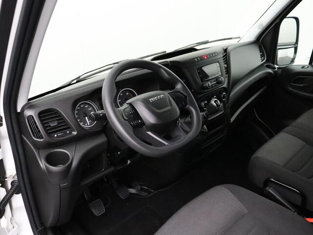 Iveco DAILY 35C16 Bakwagen+Laadklep | Airco | 3-Persoons | 750Kg Laadklep