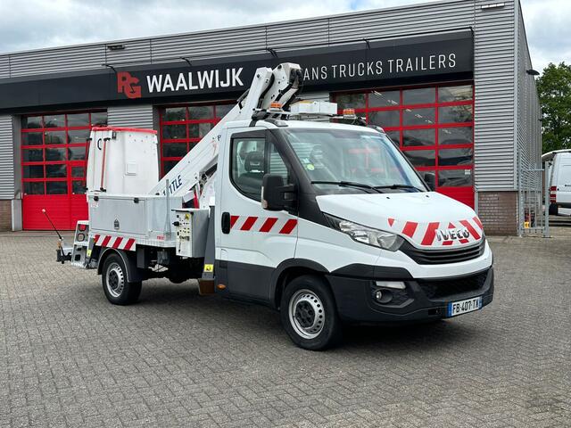 Iveco DAILY 35S14 14 meter, 4x stamped, 649 working hours