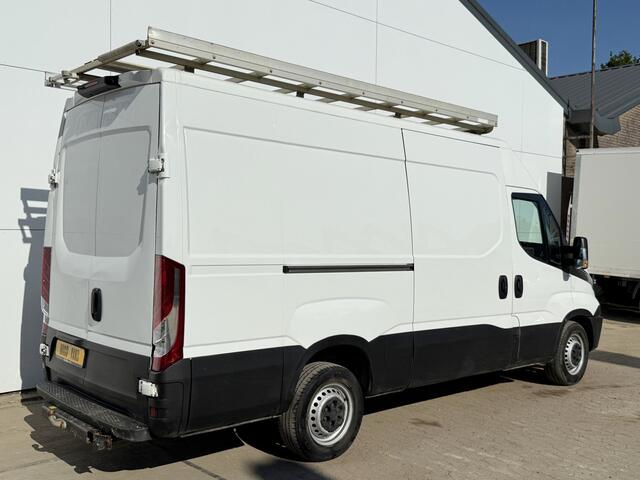 Iveco DAILY 35S13 ***Marge/Margin***Automaat L2H2 Climate Control Cruise Control Trekhaak Navigatie Imperiaal
