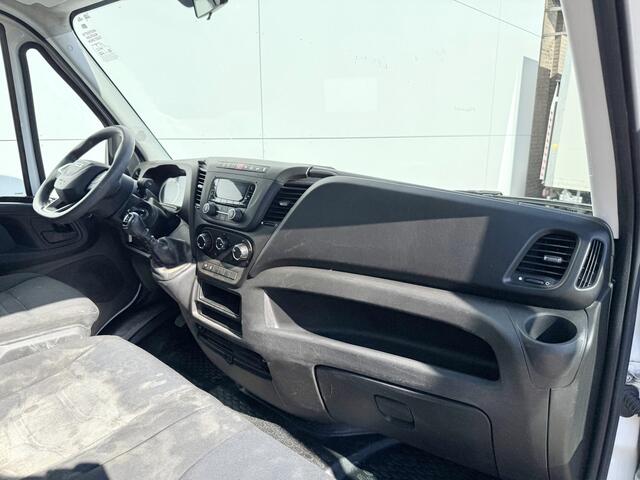 Iveco DAILY 35C14 Kipper Dubbellucht Trekhaak Airco Cruise Control Lucht Geveerde Stoel