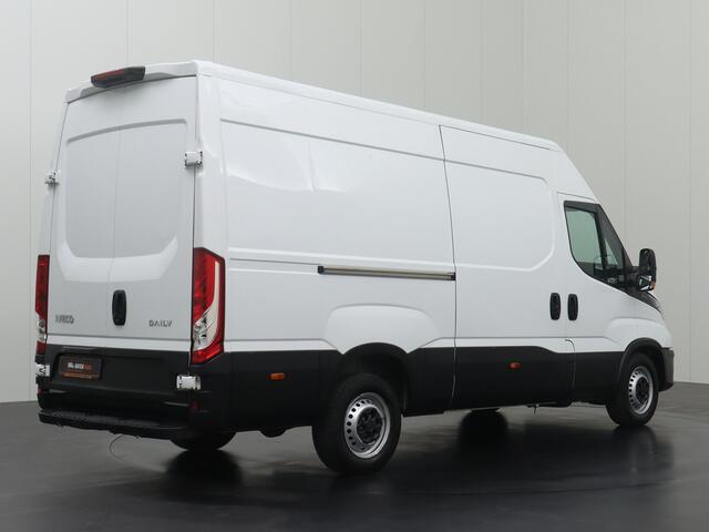 Iveco DAILY 35S14 L2H2 | 3500Kg Trekgewicht | Airco | Cruise | 3-Persoons