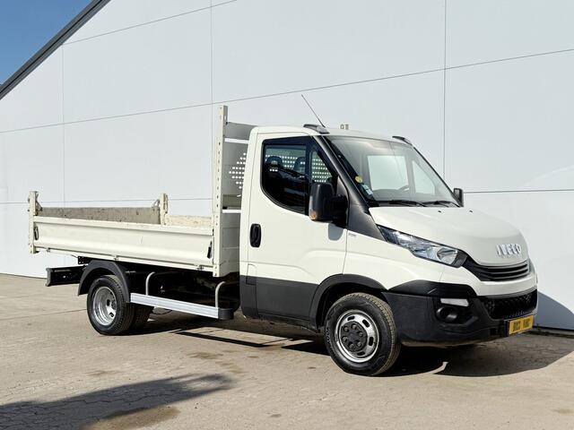 Iveco DAILY 35C12 2.3 Kipper Dubbellucht Trekhaak Airco Cruise Control Lucht Geveerde Stoel
