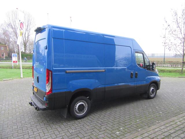 Iveco DAILY 35S16V 2.3 352 L2 H2 Trekhaak 3.5 ton (occasion) Euro 6