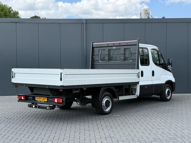 Iveco DAILY 35S14 2.3 D / PICK UP MET LANGE BAK / 7 PERSOONS DUBBELE CABINE / 10.360 KM / AIRCO / CRUISE / NAVI / 3.5 TONS TREKHAAK