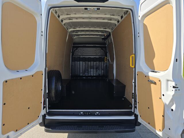 Iveco DAILY 35S14V 2.3 352L H2 - 140 Pk - Euro 6 - Airco - Cruise Control