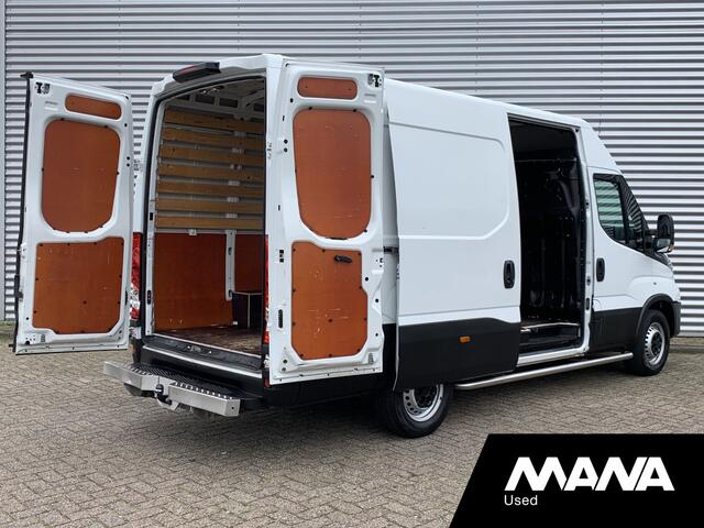 Iveco DAILY 35S12V 2.3 L2LH2 Hi-Matic Automaat Airco Trekhaak Cruise control