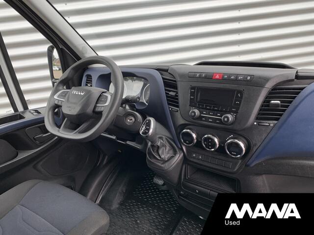Iveco DAILY 35S12V 2.3 L2LH2 Hi-Matic Automaat Airco Trekhaak Cruise control