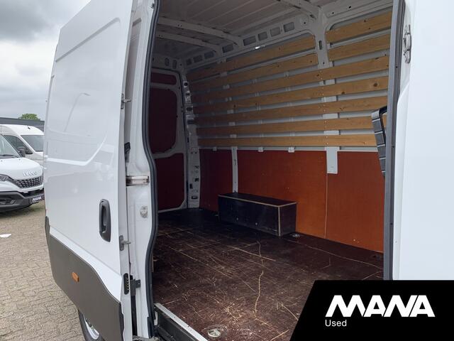 Iveco DAILY 35S12V 2.3 L2LH2 Hi-Matic Automaat Airco Trekhaak Cruise control