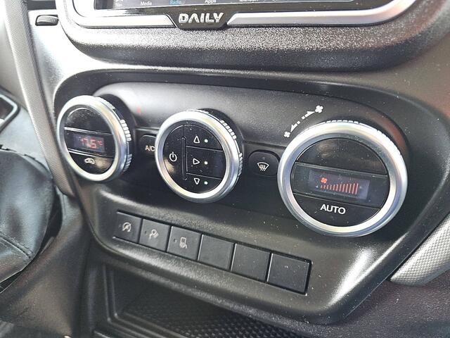 Iveco DAILY 35S14V 2.3 410 L2H2, automaat, airco, navi, LED, camera
