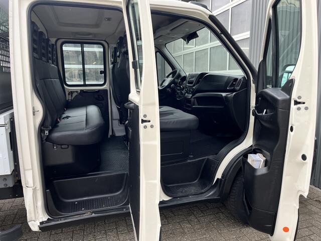 Iveco DAILY 35S11D 2.3 345 Airco Trekhaak 3500kg trekgewicht 7-Persoons Open laadbak Pick-up P-up Bakwagen 1e eigenaar Euro 5 Bpm vrij voor particulier gebruik!!