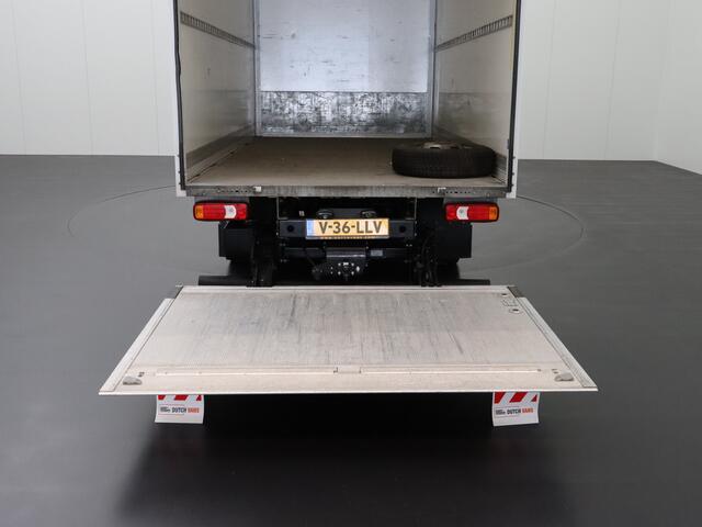 Iveco DAILY 35C16 Bakwagen+Laadklep | Trekhaak 3500Kg | Airco | 3-Persoons | Laadklep 750Kg