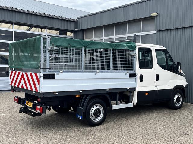 Iveco DAILY 35S12D 2.3 345 Airco Trekhaak 3500kg trekgewicht 6-Persoons Open laadbak Pick-up P-up Bakwagen 1e eigenaar Euro 6 Bpm vrij voor particulier gebruik!!