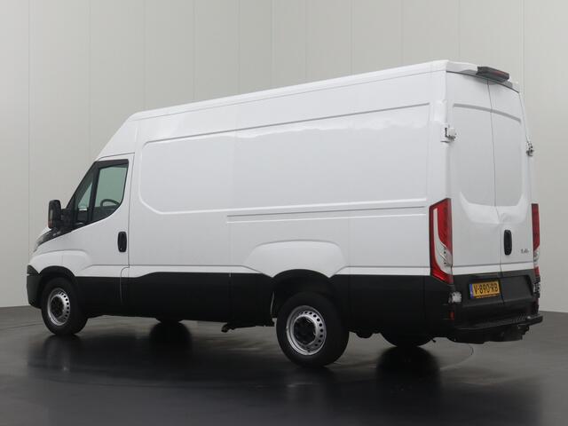 Iveco DAILY 35S15 L2H2 | 3500Kg Trekhaak | Airco | 3-Persoons