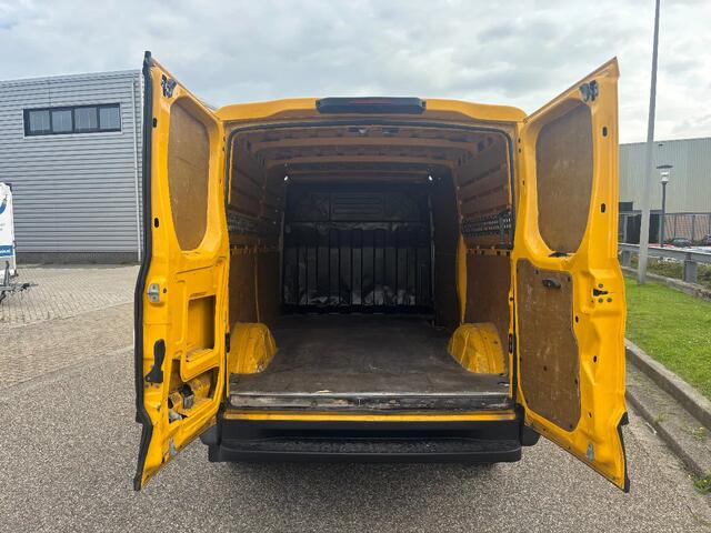 Iveco DAILY 35S16 L2H1 Automaat Airco Cruisecontrol EURO 6