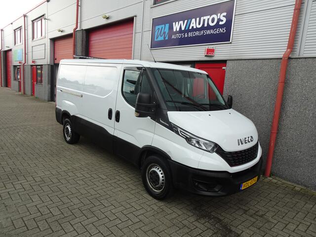 Iveco DAILY 35S16V 2.3 352 H1-l2 hi matic 3500 kg trekgewicht 3 zits navi camera