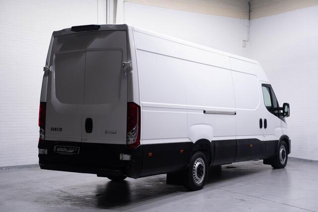 Iveco DAILY 35S16 160 pk L4H2 Jumbo / XXL Airco ECC Laadruimte Pakket, PDC achter, 3-Zits