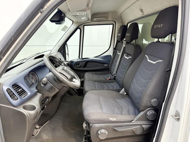 Iveco DAILY 35S16 2.3 Automaat Laadklep LED Climate Control Cruise Control Standkachel Camera Navigatie Koffer Bakwagen Meubelbak